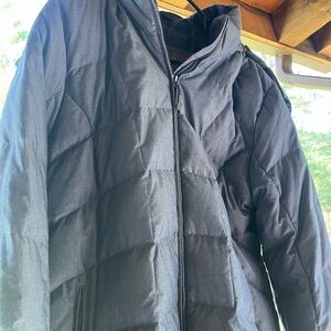 Eddie Bauer Blue Puffer Jacket with Quilted Design